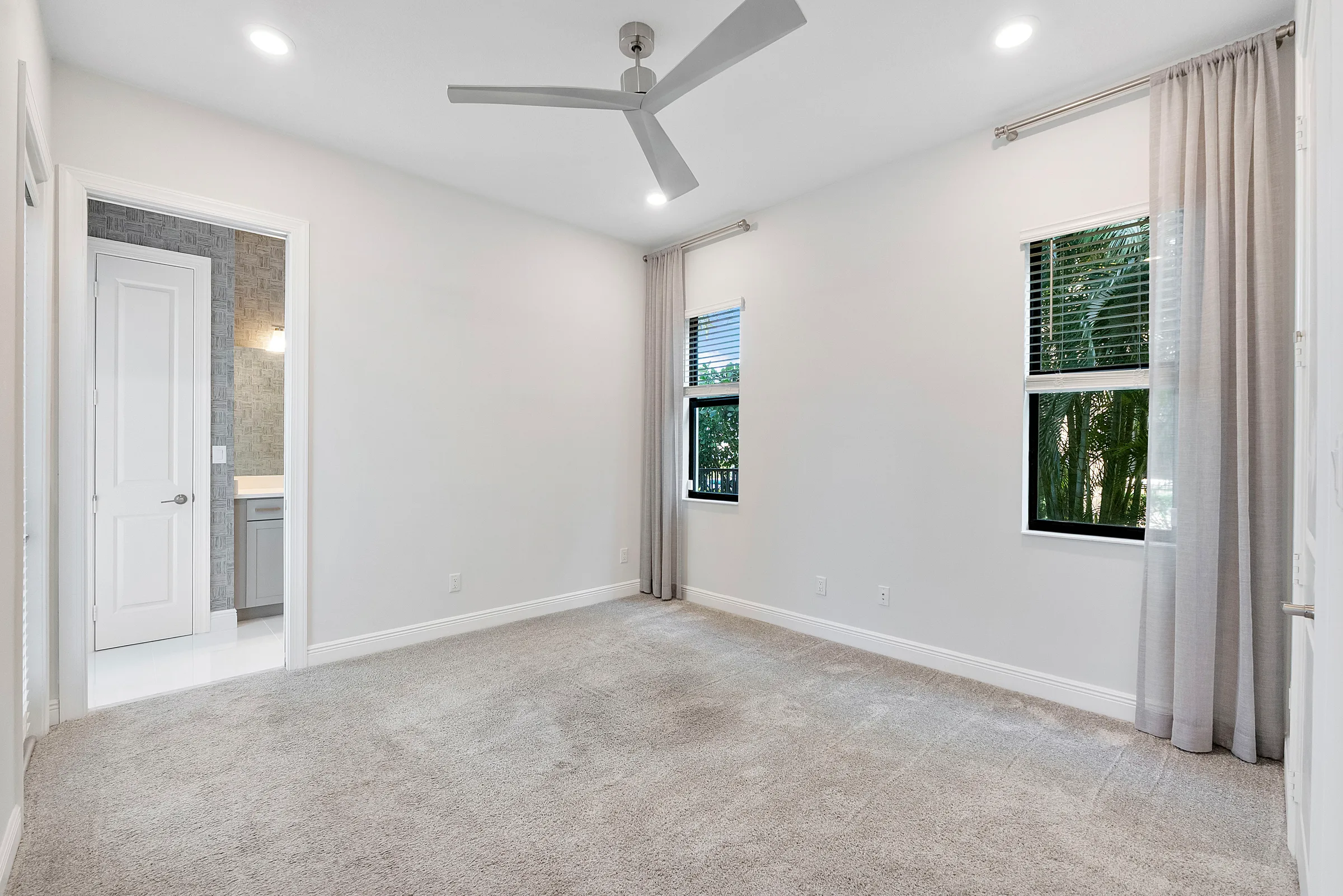 Empty home — 8685 Parkland Bay Dr
